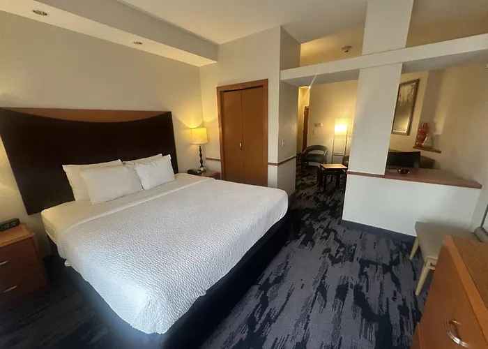 Hotel Fairfield & South Medical District Tulsa