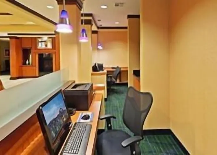 Fairfield & South Medical District Hotel 3*