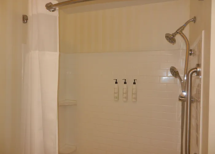 Fairfield & South Medical District Hotel 3*