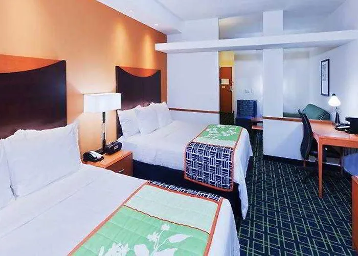 Fairfield & South Medical District Hotel 3*